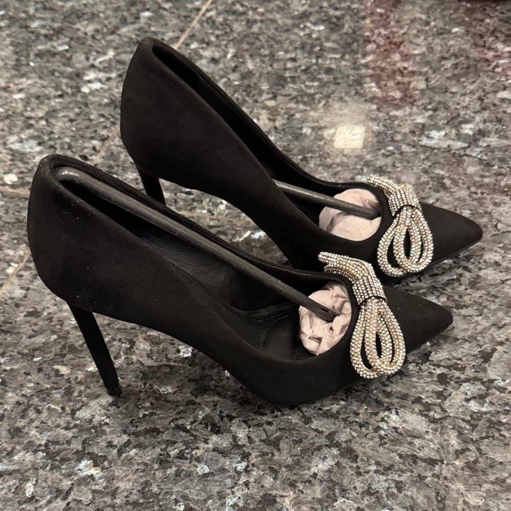 Anne Michelle Black Heels with Rhinestone Accent